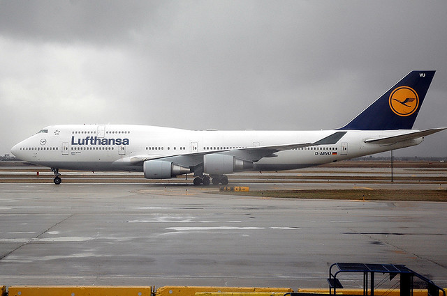 Lufthansa 747-400 D-ABVU